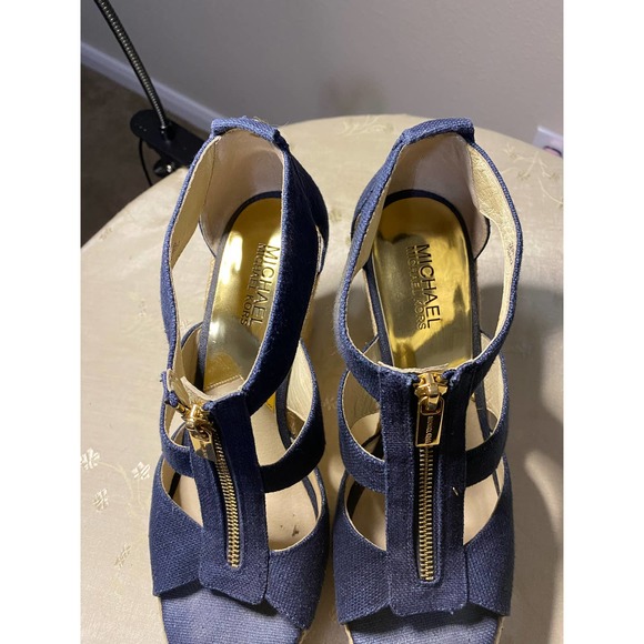Ladies Michael Kors Damita Navy platform wedge sandals size 7.5 - Picture 1 of 7
